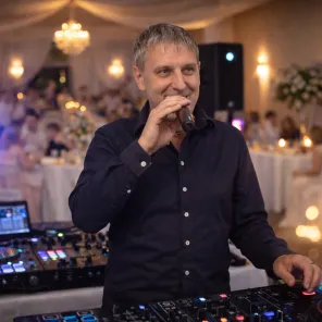 DJ Martin David svatby oslavy – svatební služby